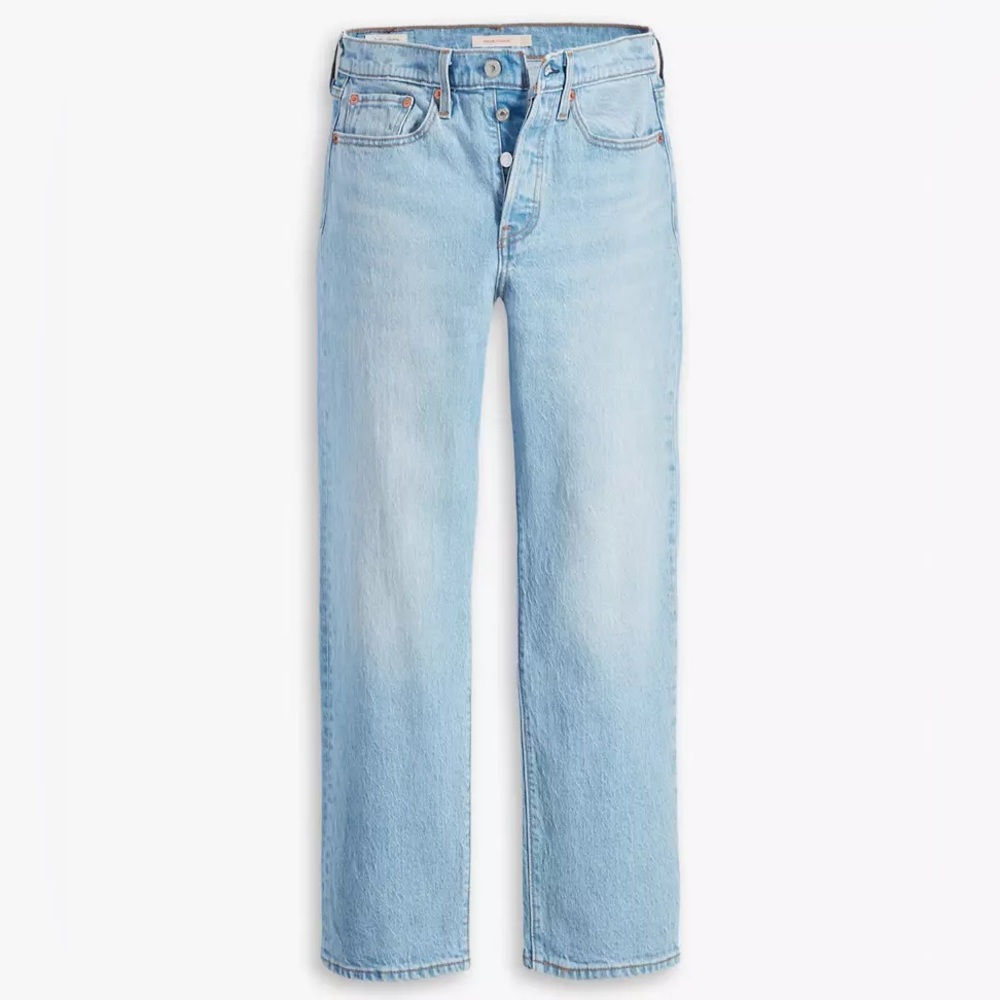 Levi's Wedgie Straight in Size 29 Light Wash